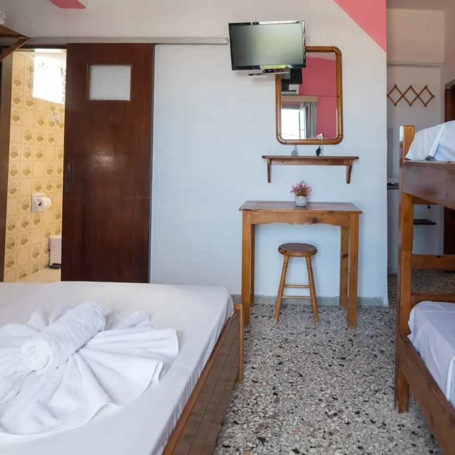 Studio Apartment with Sea View